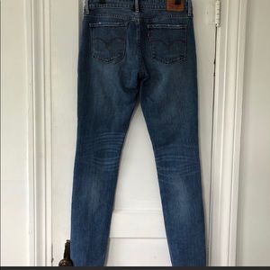 Levi’s 711 Skinny jeans Excellent used condition